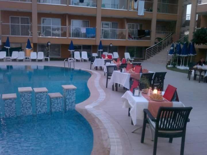 Begonville Aparthotel