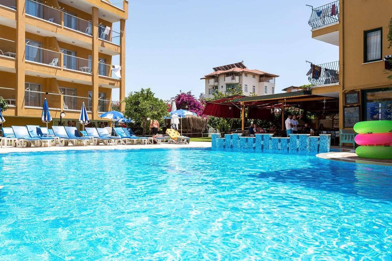 Begonville Aparthotel